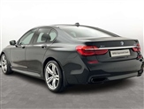 BMW 7 Series Image 2