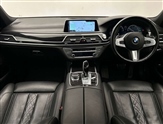 BMW 7 Series Image 5