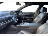 BMW 7 Series Image 2