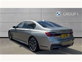 BMW 7 Series Image 2