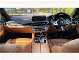 BMW 7 Series Image 4
