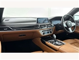 BMW 7 Series Image 5