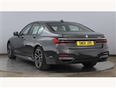 BMW 7 Series Image 2