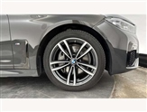 BMW 7 Series Image 4