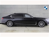 BMW 7 Series Image 3