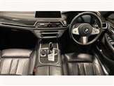 BMW 7 Series Image 4