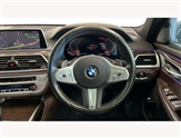 BMW 7 Series Image 5