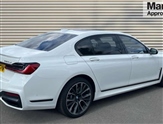 BMW 7 Series Image 3