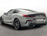 BMW 8 Series Image 2