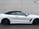 BMW 8 Series Image 3