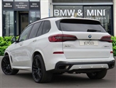 BMW X5 Image 2