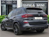 BMW X5 Image 2