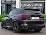 BMW X5 Image 2