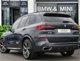 BMW X5 Image 2