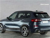 BMW X5 Image 2