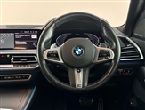 BMW X5 Image 5