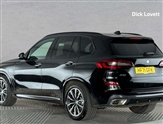 BMW X5 Image 2