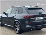 BMW X5 Image 2