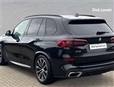 BMW X5 Image 2