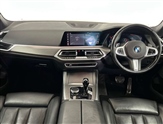 BMW X5 Image 5