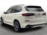 BMW X5 Image 2