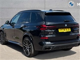 BMW X5 Image 2