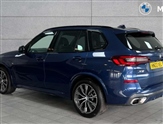 BMW X5 Image 2