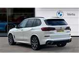 BMW X5 Image 2