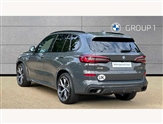 BMW X5 Image 2