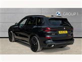 BMW X5 Image 2