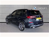 BMW X5 Image 2
