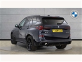 BMW X5 Image 2
