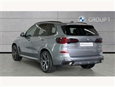 BMW X5 Image 2