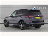 BMW X5 Image 2