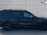 BMW X7 Image 3