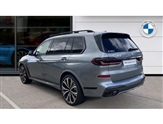 BMW X7 Image 2