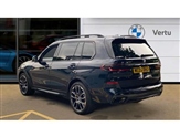 BMW X7 Image 2
