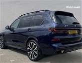 BMW X7 Image 2