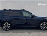BMW X7 Image 3