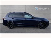 BMW X7 Image 3