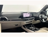 BMW X7 Image 5