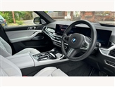 BMW X7 Image 6