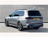 BMW X7 Image 2
