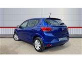 Dacia Sandero Image 2