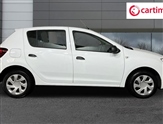 Dacia Sandero Image 2