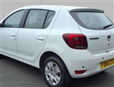 Dacia Sandero Image 2