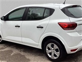 Dacia Sandero Image 2