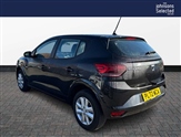 Dacia Sandero Image 2