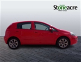 Fiat Punto Image 2