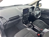 Ford EcoSport Image 2